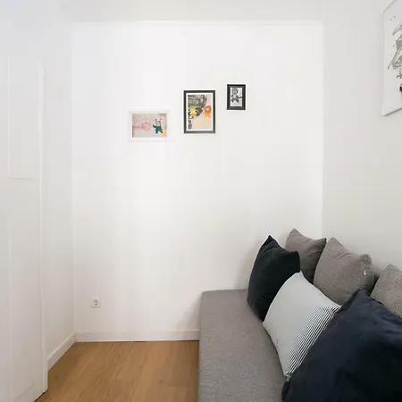 Street - Lovely Historic Center * Lisboa