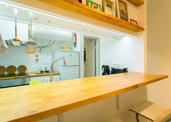 شقة Street - Lovely Historic Center *