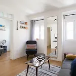 Street - Lovely Historic Center Apartament Lizbona